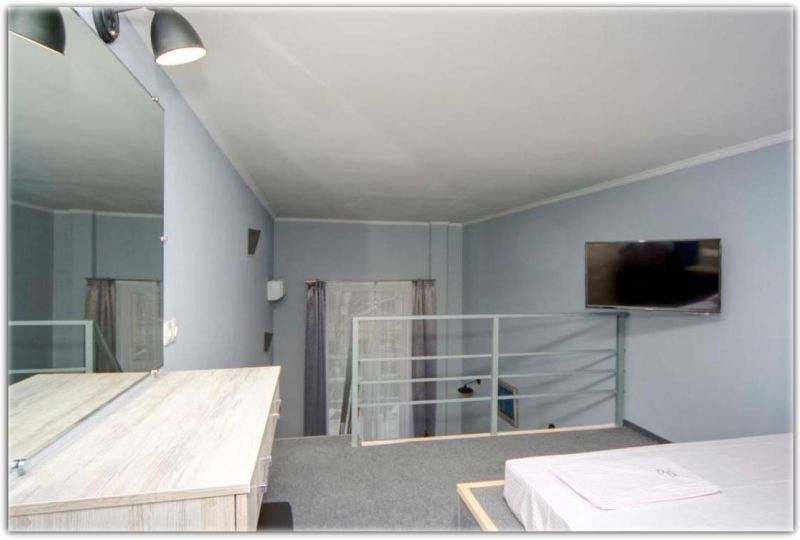 Two-level studio near the Golden Gate